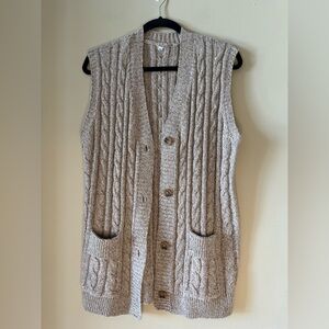 NWOT Cable Knit Sleeveless Sweater Vest